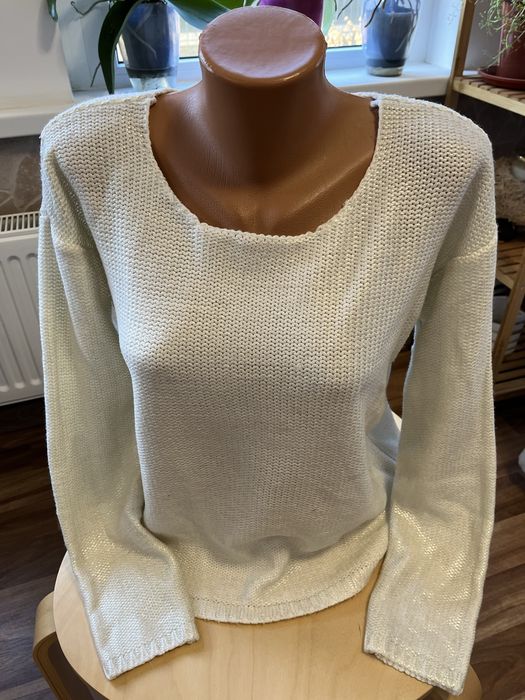 Pulover dama Page One are o pelicula lucioasa