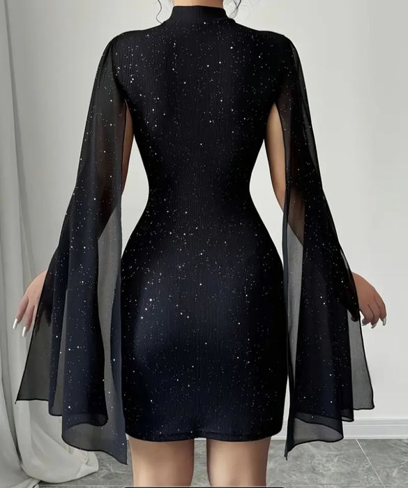 Елегантна рокля с камъни