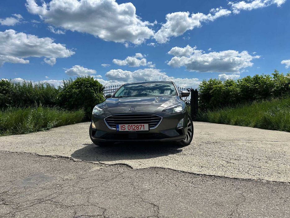 FORD Focus 2021 — imagine 4