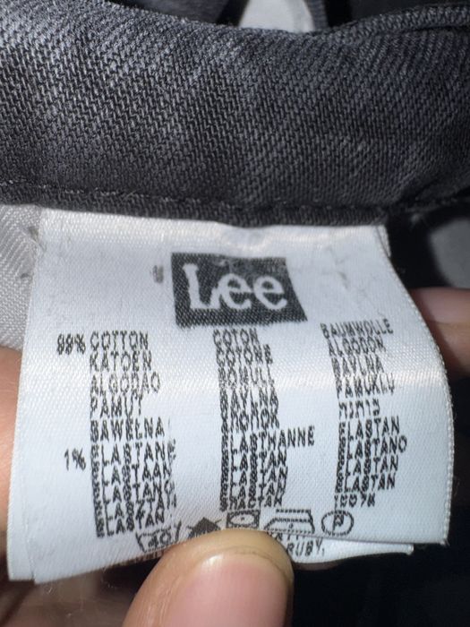 Lee Brooklyn  W40 L32