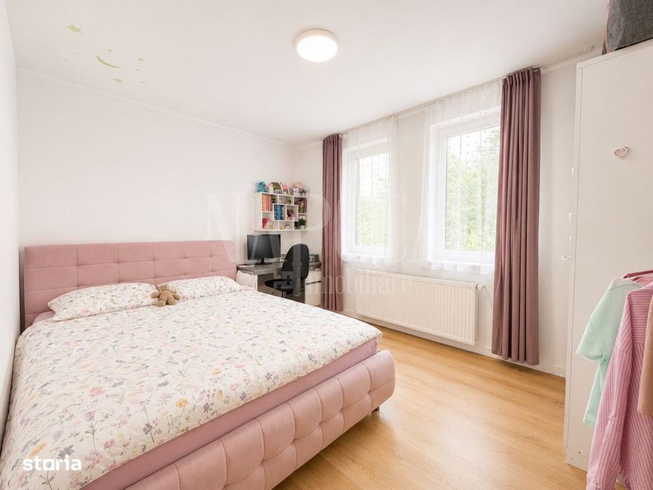 Casa 4 camere de vanzare in Floresti