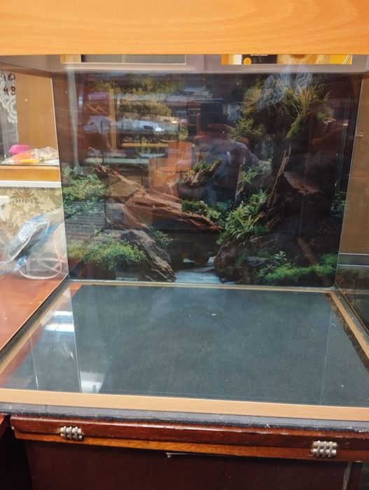 Аквариум на 75 литров