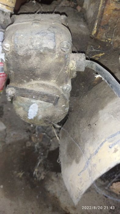 Продается одно целиндровый двигатель бензиновый