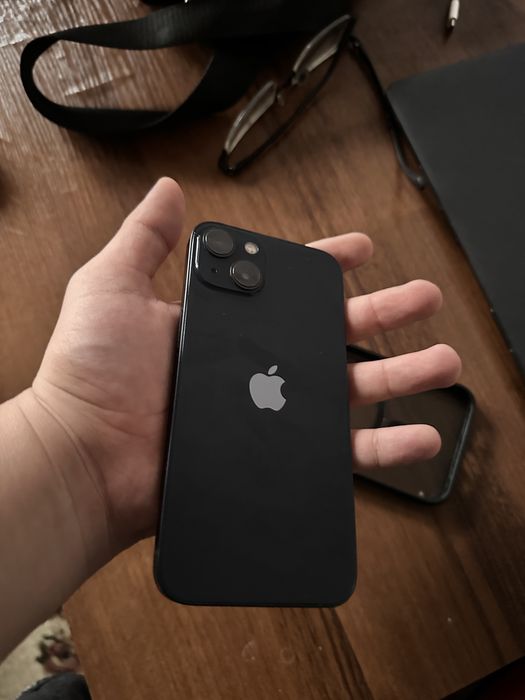 Iphone 13 синий с коробкой, первый владелец