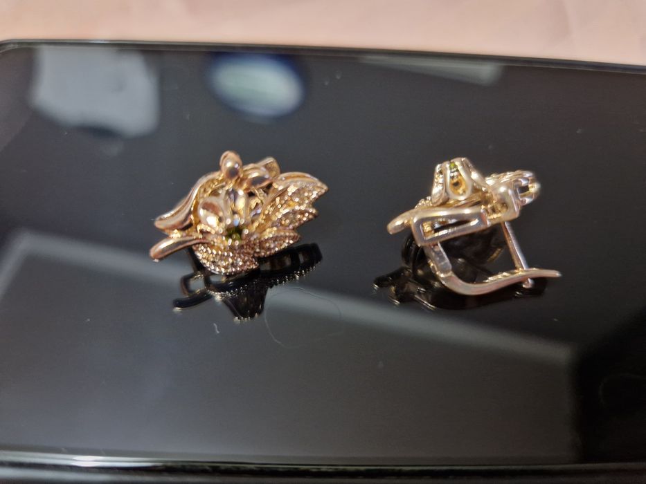 Серьги под золото