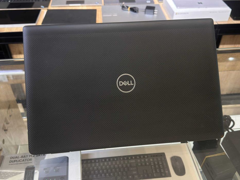 DELL carbon 7530 Core i5-1245U ram 16 ssd 512 сенсорный