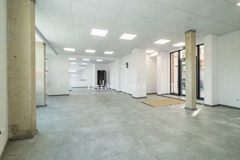 Дава се под наем Магазин в Варна, Възраждане 1 - 120 кв.м за 510 € - Снимка #6
