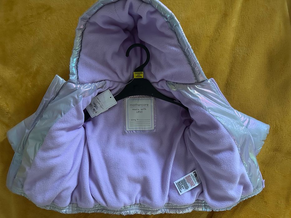 Geacă bebe fetiță 3-6 luni NOUĂ Mothercare – 45 lei