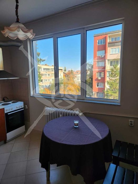 Дава се под наем Тристаен апартамент в София, Гео Милев - 96 кв.м за 700 € - Снимка #4
