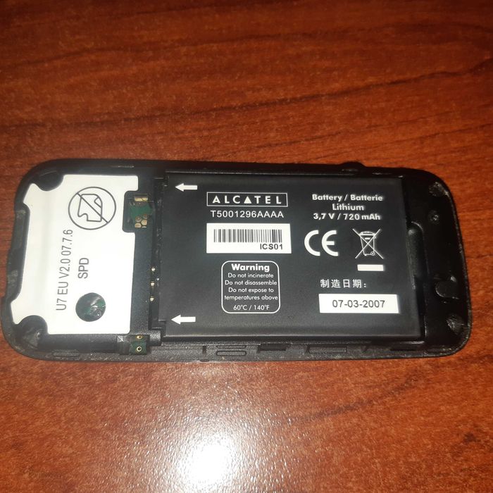 Продавам Alcatel OT-E101