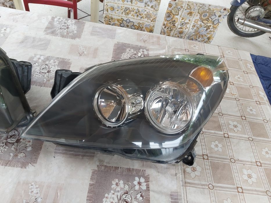 Полиране на фарове