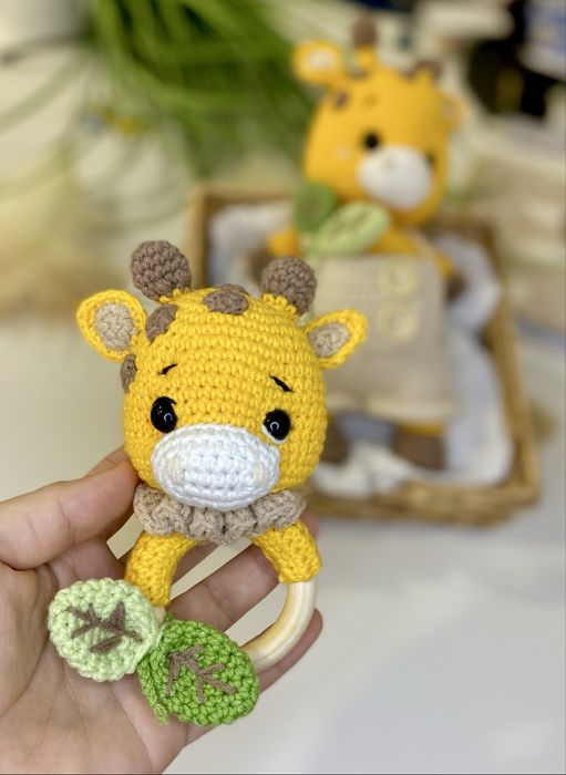 Set girafe-jucarii croșetate