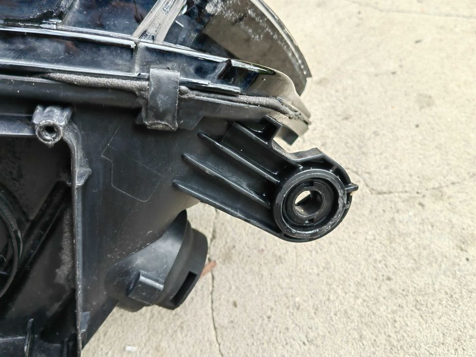 Фар Audi A4 B9 LED десен / Фар Ауди А4 Б9 Оригинален