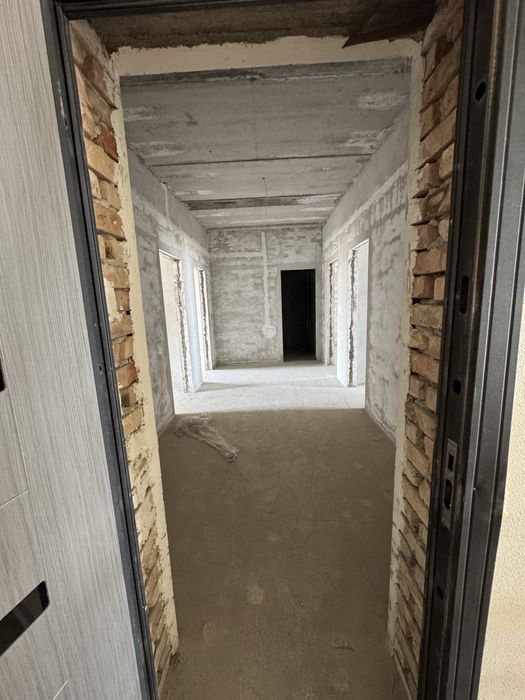 ФАРҒОНА марказида Госпитал оркасида 110 кв.м  УЙ СОТИЛАДИ!