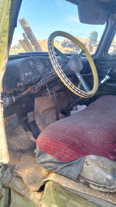 продам газ-52 в хорошем состояний