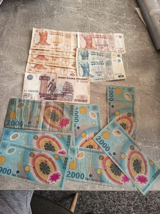 Lot de bancnote vechi romanesti