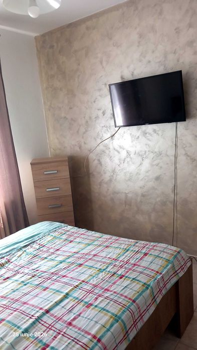 Inchiriez apartament