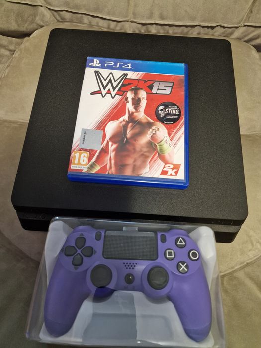 PlayStation 4 slim