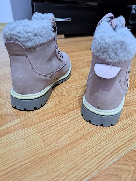 Ghete dama roz prafuit