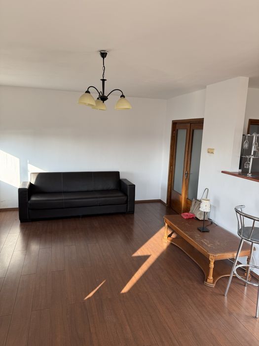 Donez si vand mobila dintr un apartament