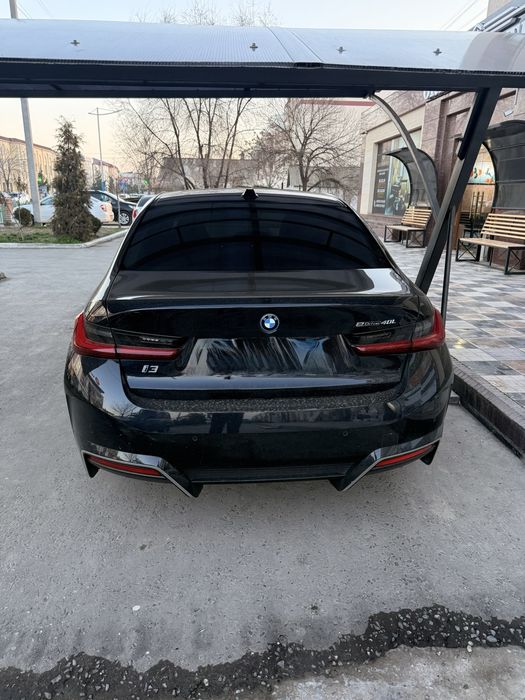 BMW i3 40L night sport