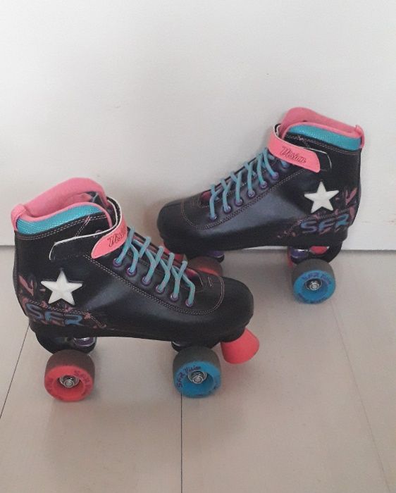 СВЕТЕЩИ Ролкови Kънки SFR Vision II Lights