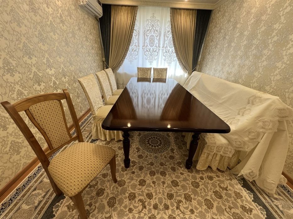 Stol stul 12 talik. Xolati yaxshi