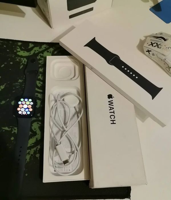 Apple Watch SE 2nd Gen 40mm