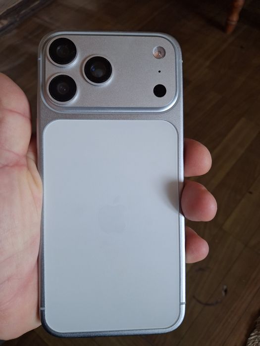 Iphone 17 pro max (schimb)