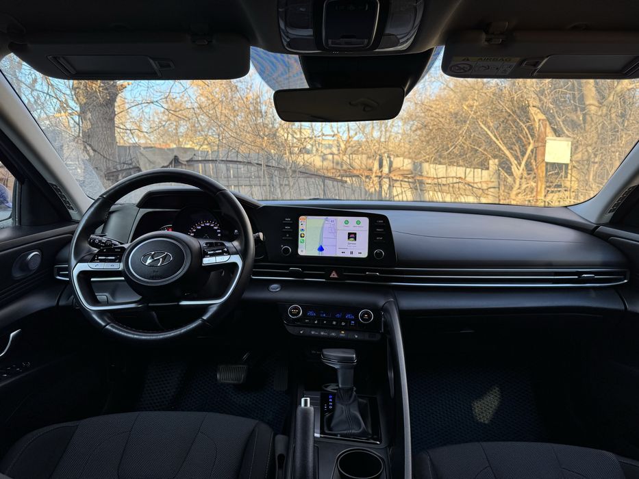 Продам hyundai elantra