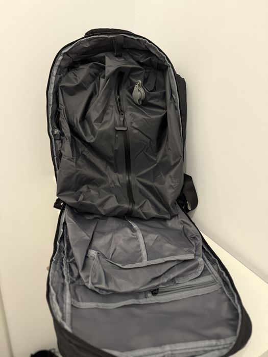 Ghiozdan cu vacuum / Rucsac avion Wizz Air Ryanair