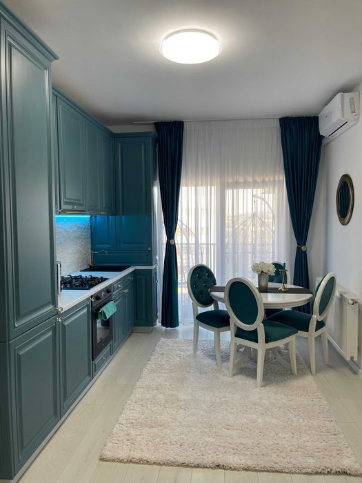 Vand apartament cu 2 camere ultrafinisat