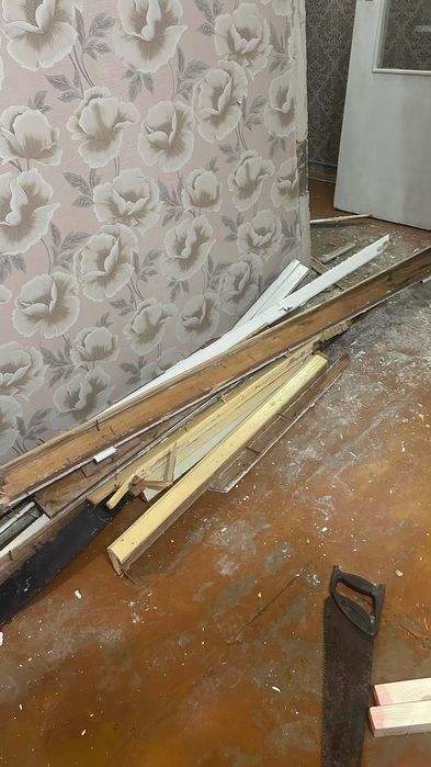 Отдам деревянные двери бесплатно