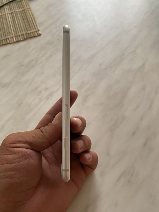 Айфон 7+ в сером цвете идальное состояние