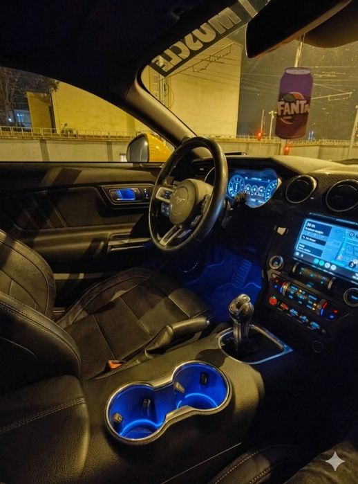Ford Mustang 2.3 Ecoboost 2019 Orange Furry