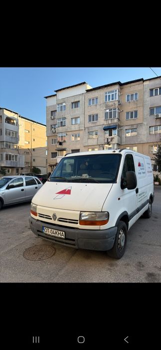 Vând Renault Master