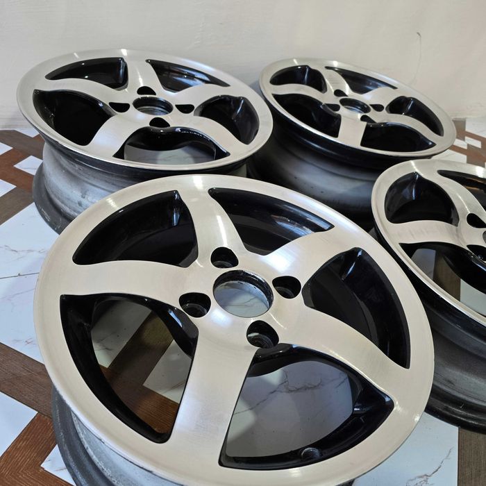 Saka diskalar Jiguli, Vaz, Lada uchun R13 komplekt