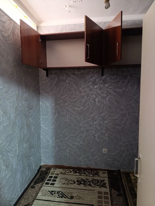 Arenda Kvartira Askiya bozori oldida