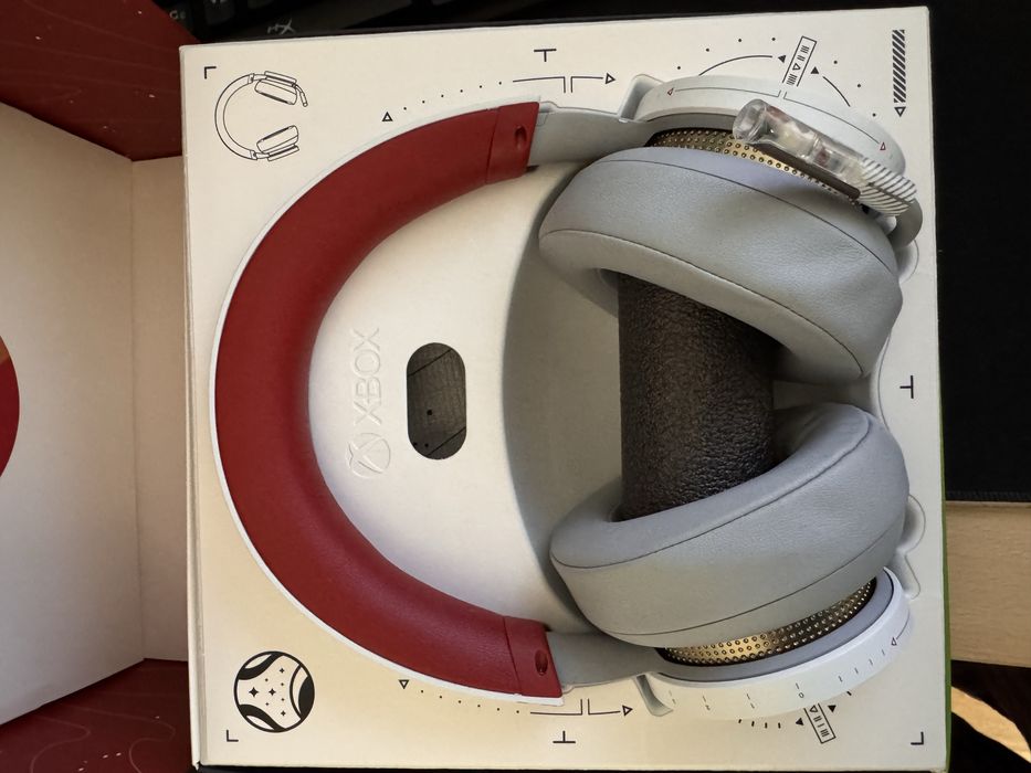 Xbox Wireless Headset Starfield Limited Edition