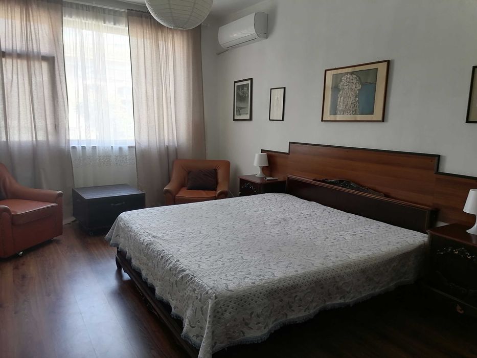 Дава се под наем Тристаен апартамент в Варна, Гръцка махала - 70 кв.м за 600 € - Снимка #9