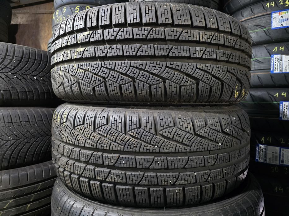 2бр Като нови зимни гуми 225 50 17 - Pirelli- DOT 2023