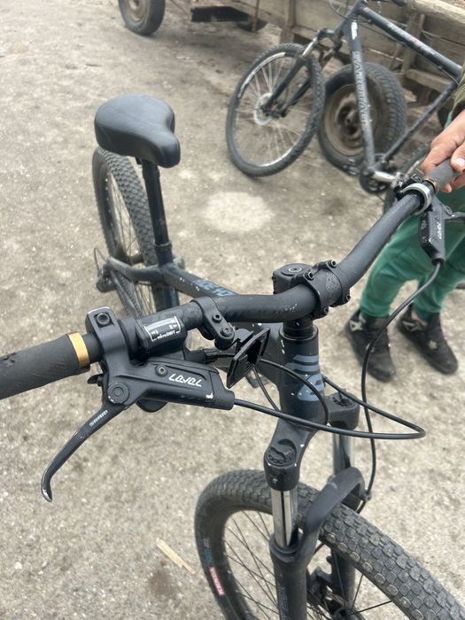 Vand bicicleta tipla