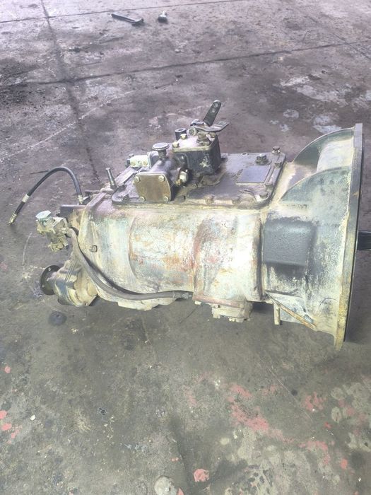 Karopka Shacman 8 talik sotiladi