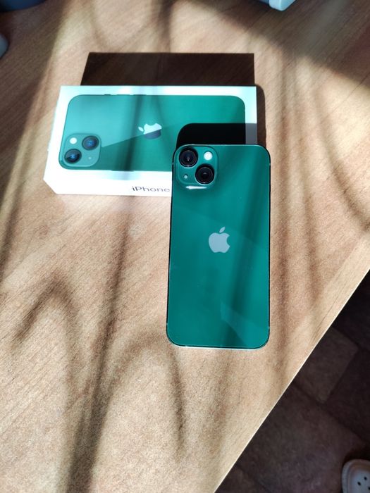 iPhone 13. 128 Gb.   АКБ. 78