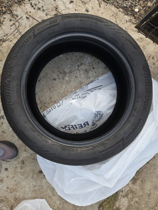 Hankook Ventus Evo Suv 235/50 r19