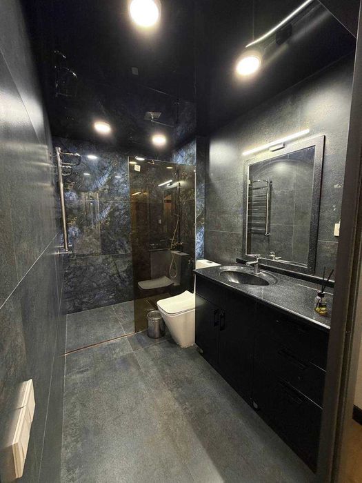 Стадион Бунедкор, 300м2, дюплекс 5 комнат