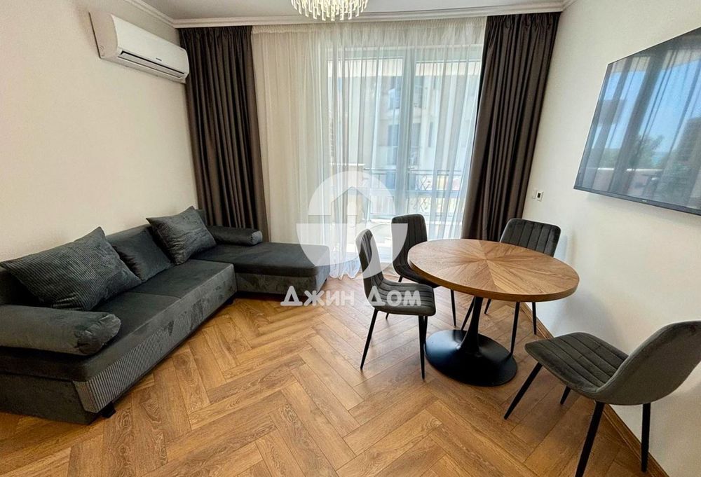 Продава се Двустаен апартамент в Свети Влас - 62 кв.м за 2839 €/кв.м - Снимка #1