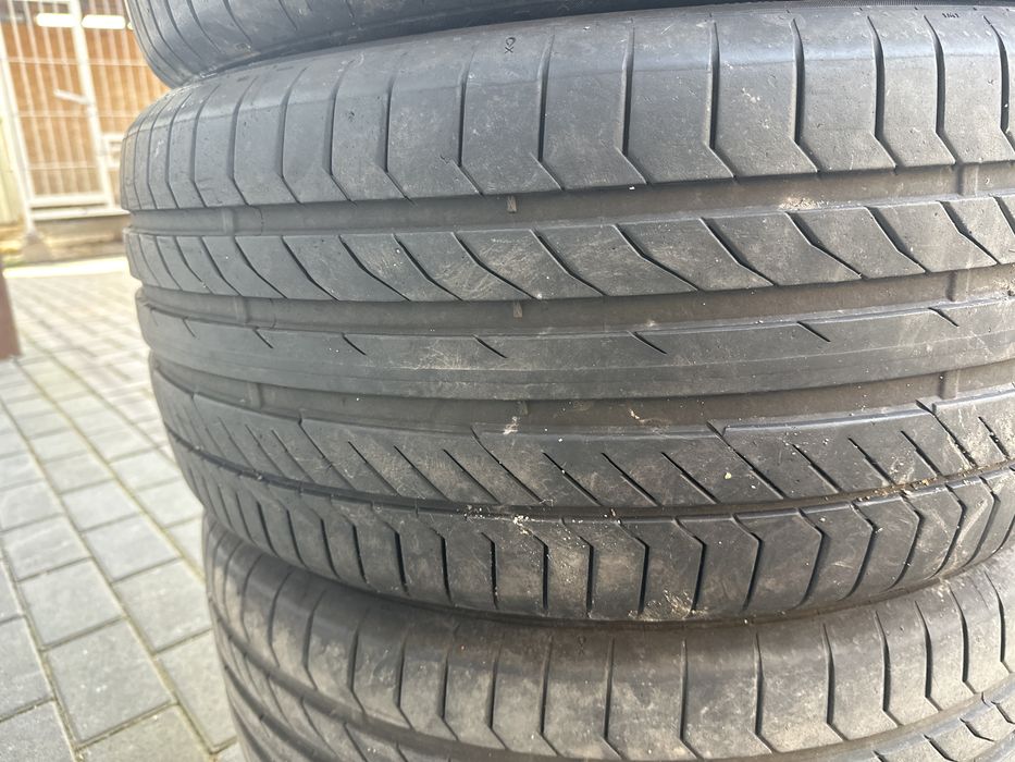 Продам комплект шины Континенталь