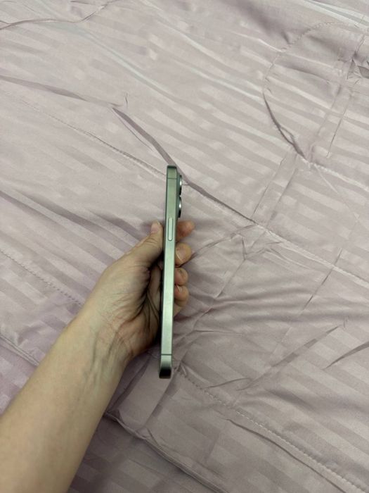 Продается iPhone 15 Pro Max 256GB