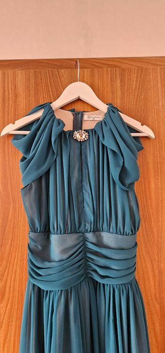 Rochie DY Fashion turcoaz din voal cu accesoriu